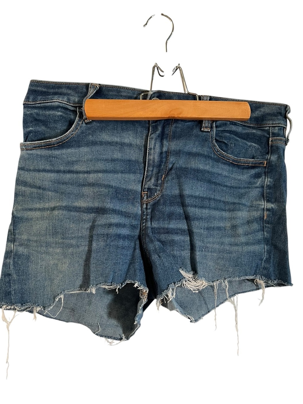American Eagle Women’s Size 10 Hi Rise Cut Off Jean Shorts Denim Medium Wash